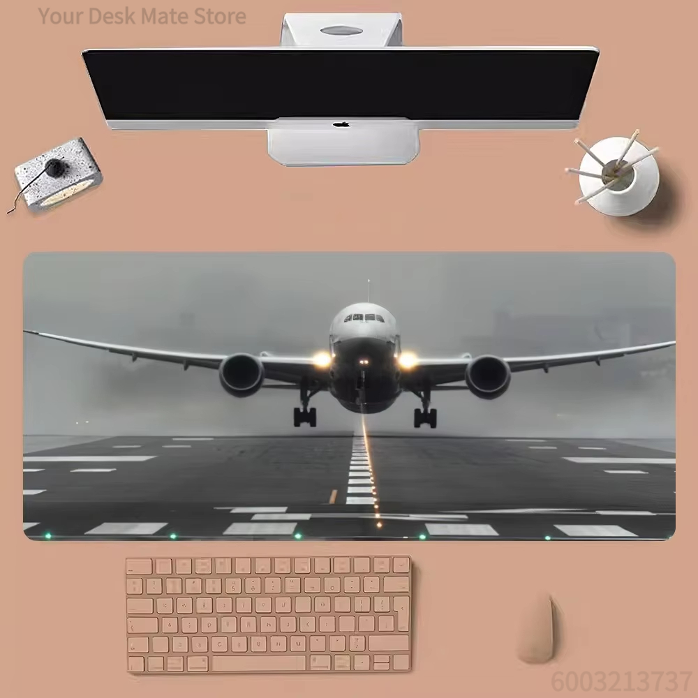 Gaming Keyboard Blue - 美的な飛行機のシルエットと青い満月をモチーフにした大型ゲーミングオフィスデスクキーボードマウスパッド